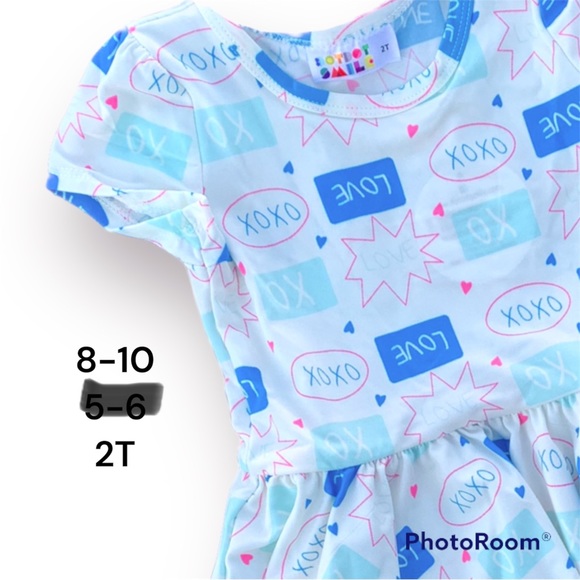 BNWT DotDotSmile Valentines Classic Cap messages dress 💬💬 - Picture 1 of 1